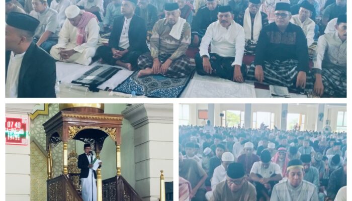 Bupati Muna Laksanakan Sholat ID di Mesjid Al-Munajat Kota Raha.