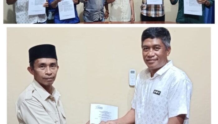 Ketua SMSI Sultra, Serahkan SK Pengurus SMSI,9 Kabupaten.