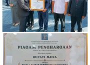 Luar Biasa, Bupati Muna Raih Dua Penghargaan dari Kementerian Hukum